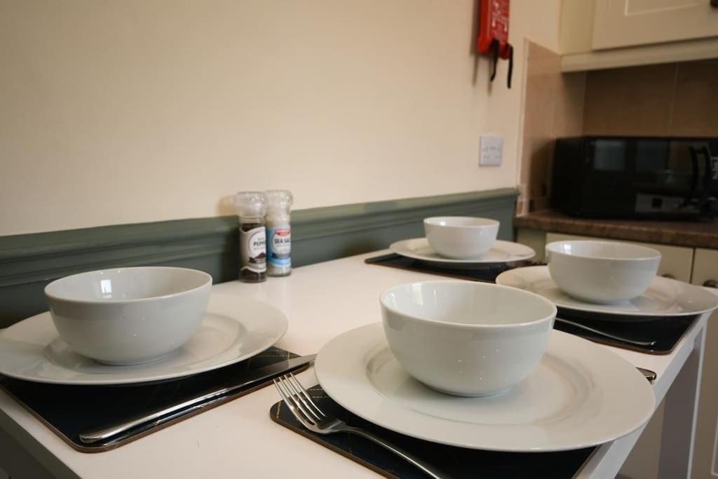 Cottage Style 3 Bedroom House - Close To City Centre & The Peaks Chesterfield Buitenkant foto